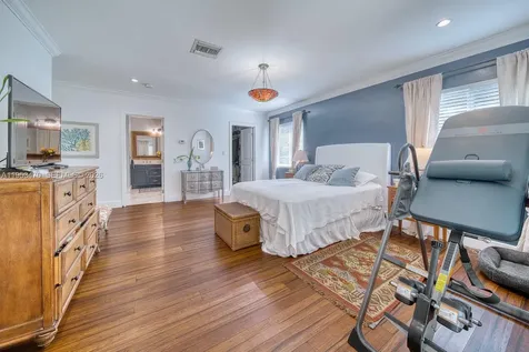9750 SW 96 Court Miami FL 33176