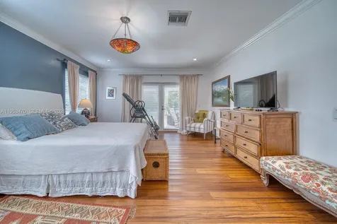 9750 SW 96 Court Miami FL 33176