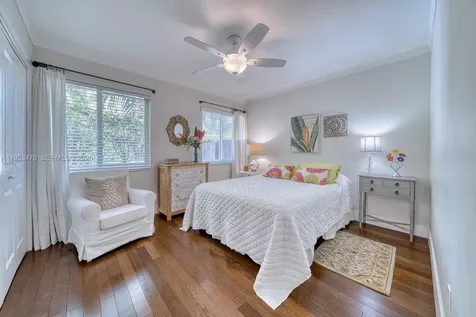 9750 SW 96 Court Miami FL 33176