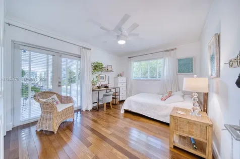9750 SW 96 Court Miami FL 33176