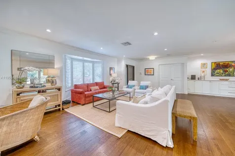 9750 SW 96 Court Miami FL 33176