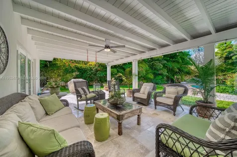 9750 SW 96 Court Miami FL 33176