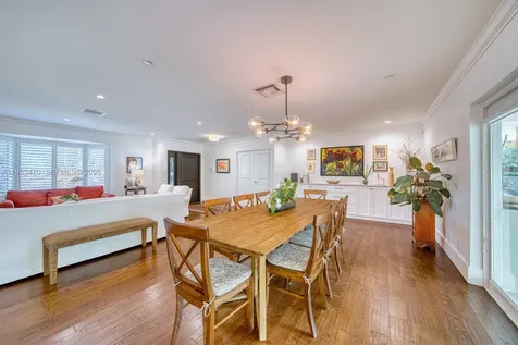 9750 SW 96 Court Miami FL 33176