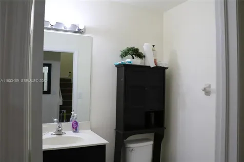 22501 SW 88th Place Cutler Bay FL 33190