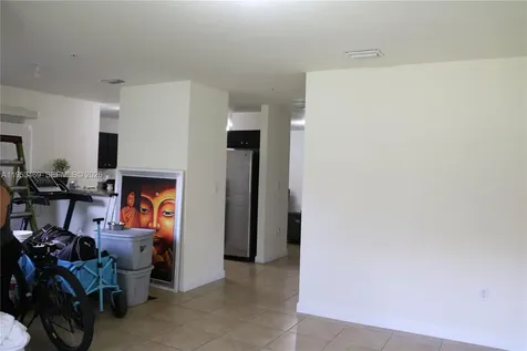22501 SW 88th Place Cutler Bay FL 33190