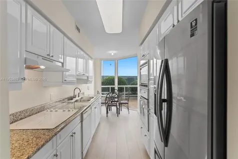 4775 Collins Avenue Miami Beach FL 33140