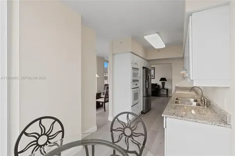 4775 Collins Avenue Miami Beach FL 33140