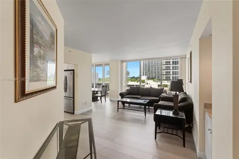 4775 Collins Avenue Miami Beach FL 33140
