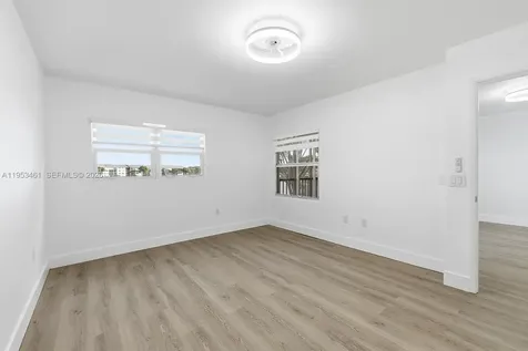 571 SW 141st Avenue Pembroke Pines FL 33027
