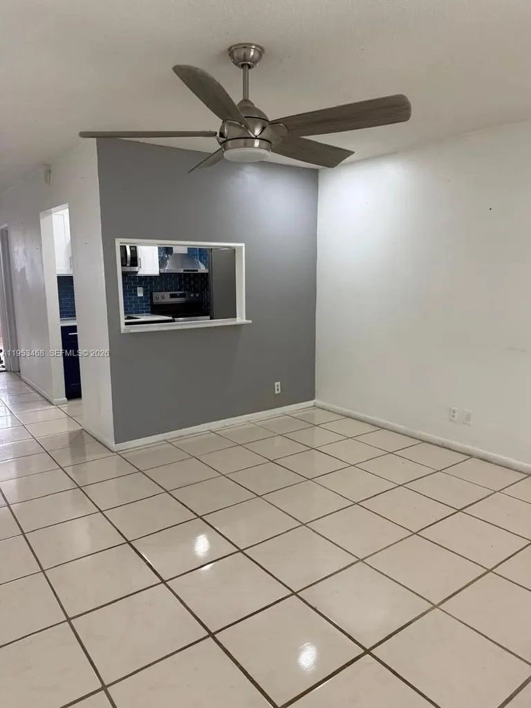 2905 Pierce Street Hollywood FL 33020