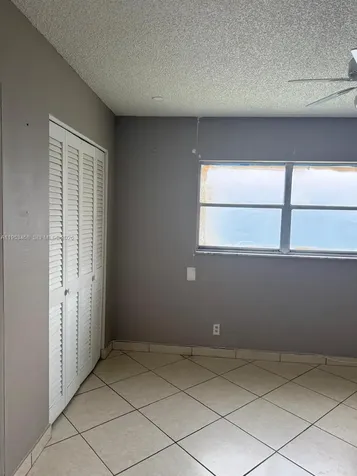 2905 Pierce Street Hollywood FL 33020