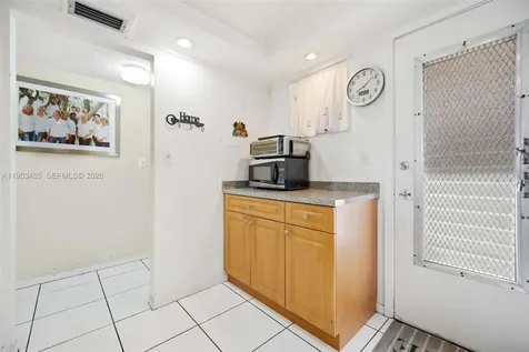410 NW 68th Avenue Plantation FL 33317
