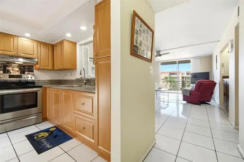 410 NW 68th Avenue Plantation FL 33317