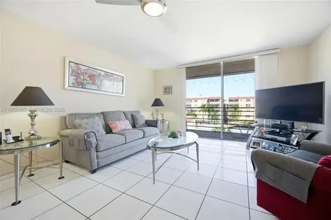 410 NW 68th Avenue Plantation FL 33317