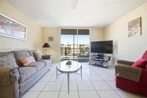 410 NW 68th Avenue Plantation FL 33317