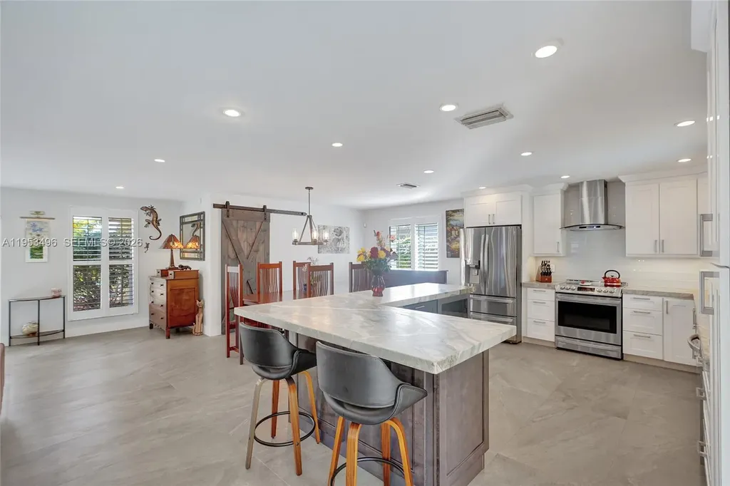 1237 Garfield Street Hollywood FL 33019