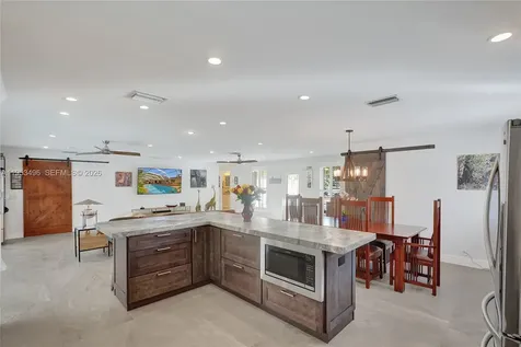 1237 Garfield Street Hollywood FL 33019