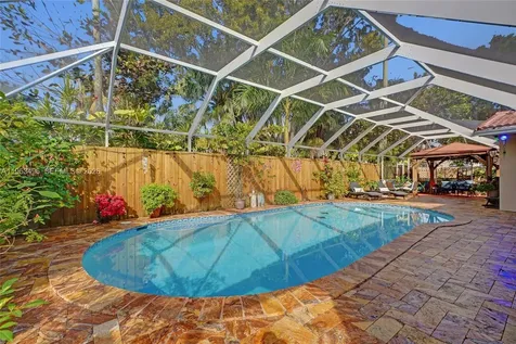1237 Garfield Street Hollywood FL 33019