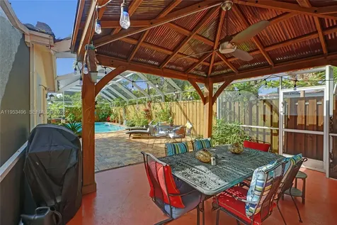 1237 Garfield Street Hollywood FL 33019