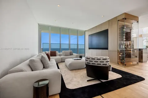 18501 Collins Avenue Sunny Isles Beach FL 33160