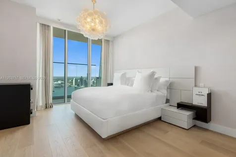 18501 Collins Avenue Sunny Isles Beach FL 33160