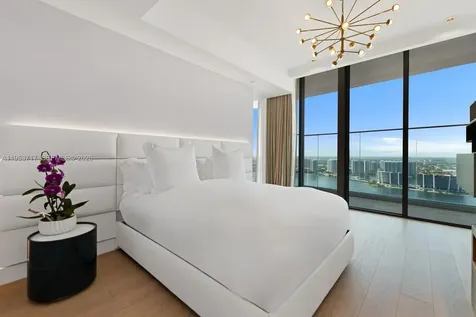 18501 Collins Avenue Sunny Isles Beach FL 33160