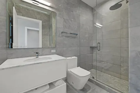 18501 Collins Avenue Sunny Isles Beach FL 33160