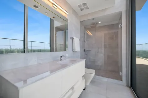 18501 Collins Avenue Sunny Isles Beach FL 33160