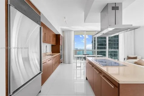 485 Brickell Avenue Miami FL 33131