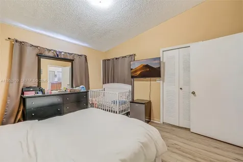 10026 Hammocks Boulevard Miami FL 33196
