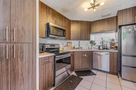 10026 Hammocks Boulevard Miami FL 33196