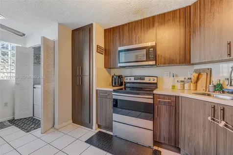 10026 Hammocks Boulevard Miami FL 33196