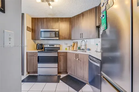 10026 Hammocks Boulevard Miami FL 33196