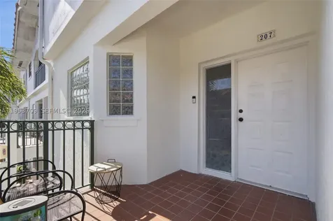 10026 Hammocks Boulevard Miami FL 33196