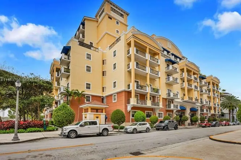 8395 SW 73rd Avenue Miami FL 33143