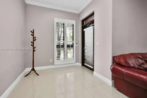 8395 SW 73rd Avenue Miami FL 33143