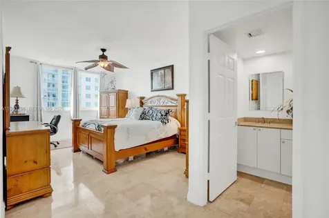 1755 E Hallandale Beach Boulevard Hallandale Beach FL 33009