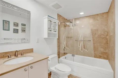 1755 E Hallandale Beach Boulevard Hallandale Beach FL 33009
