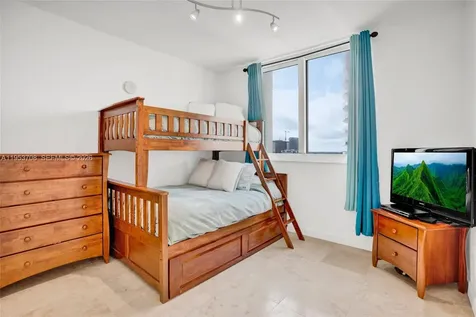 1755 E Hallandale Beach Boulevard Hallandale Beach FL 33009