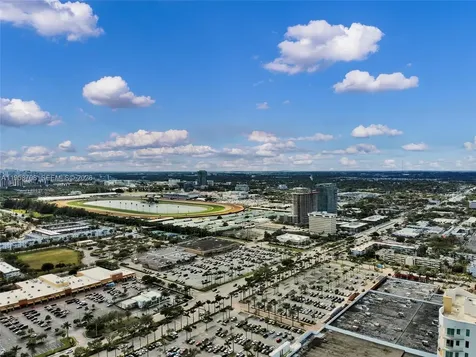 1755 E Hallandale Beach Boulevard Hallandale Beach FL 33009