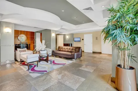 1755 E Hallandale Beach Boulevard Hallandale Beach FL 33009