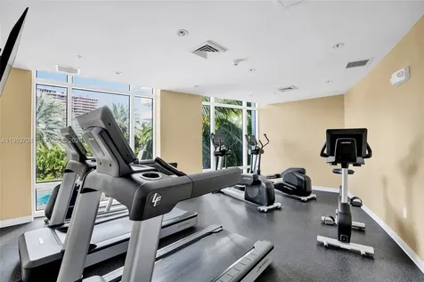 1755 E Hallandale Beach Boulevard Hallandale Beach FL 33009