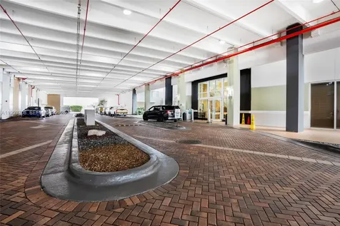 1755 E Hallandale Beach Boulevard Hallandale Beach FL 33009