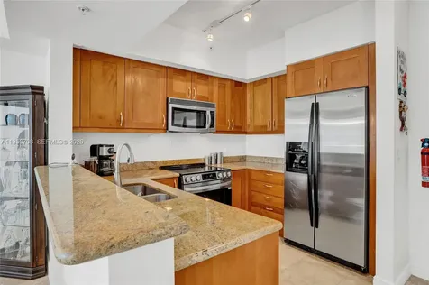 1755 E Hallandale Beach Boulevard Hallandale Beach FL 33009