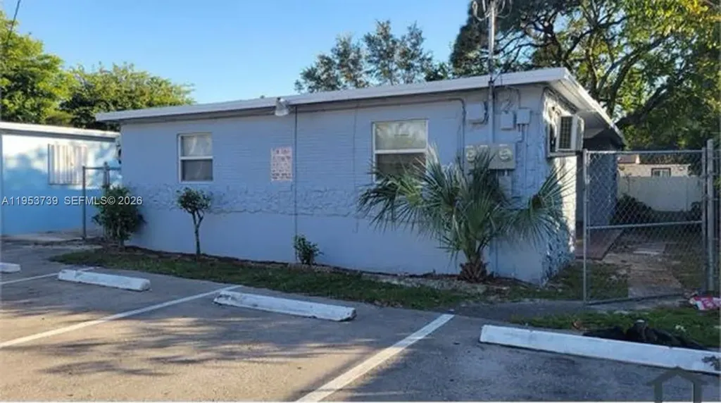 1808 NW 9th Street Fort Lauderdale FL 33311