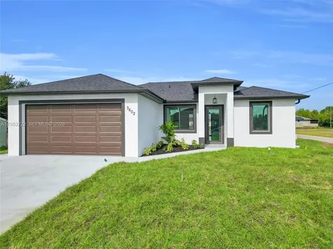 3602 20th Street SW Lehigh Acres FL 33976