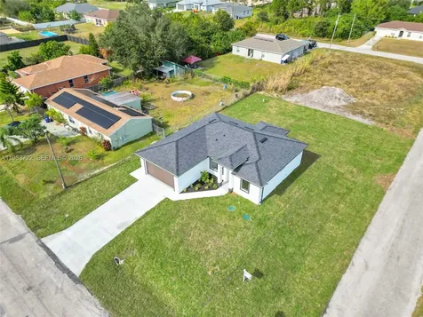 3602 20th Street SW Lehigh Acres FL 33976