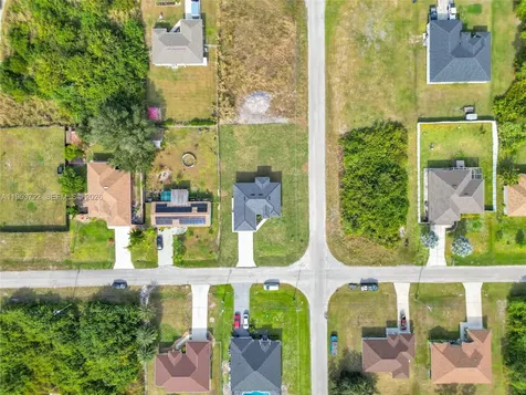 3602 20th Street SW Lehigh Acres FL 33976