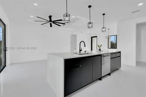 3602 20th Street SW Lehigh Acres FL 33976