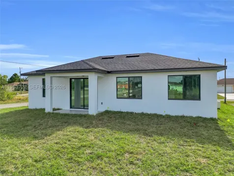 3602 20th Street SW Lehigh Acres FL 33976